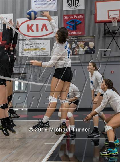 Thumbnail 3 in Grants Pass @ Foothill photogallery.