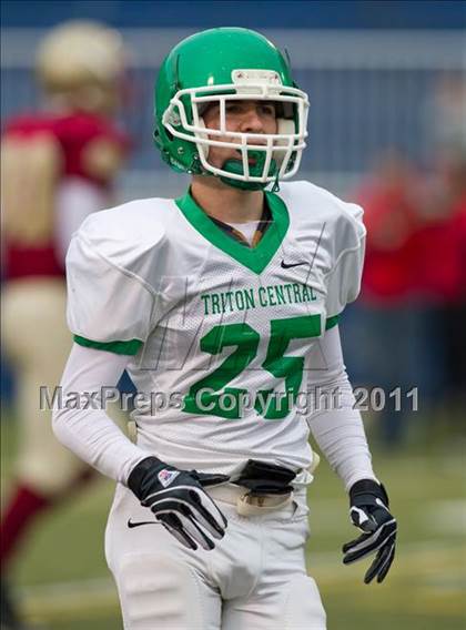 Thumbnail 1 in Triton Central vs. Mater Dei (IHSAA 2A Regional Playoff) photogallery.