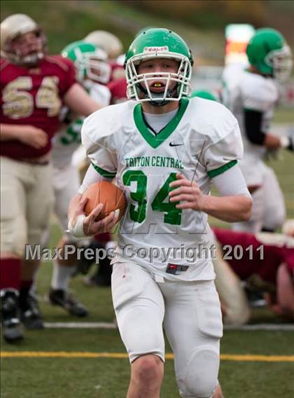 Thumbnail 2 in Triton Central vs. Mater Dei (IHSAA 2A Regional Playoff) photogallery.