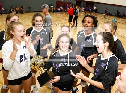 Thumbnail 3 in Marcos de Niza vs. Northwest Christian (Chandler Prep Invite Final) photogallery.