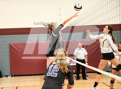 Thumbnail 2 in Marcos de Niza vs. Northwest Christian (Chandler Prep Invite Final) photogallery.