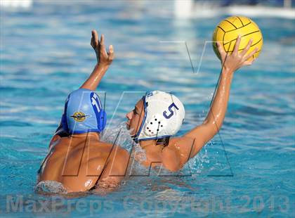 Thumbnail 3 in University @ Corona del Mar photogallery.