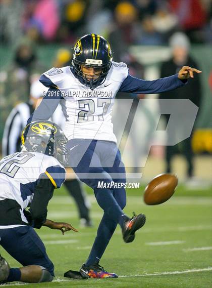 Thumbnail 2 in Del Oro vs. Inderkum (CIF SJS D-2 Final) photogallery.