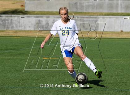 Thumbnail 3 in El Toro vs JSerra Catholic (OC Winter Showcase) photogallery.