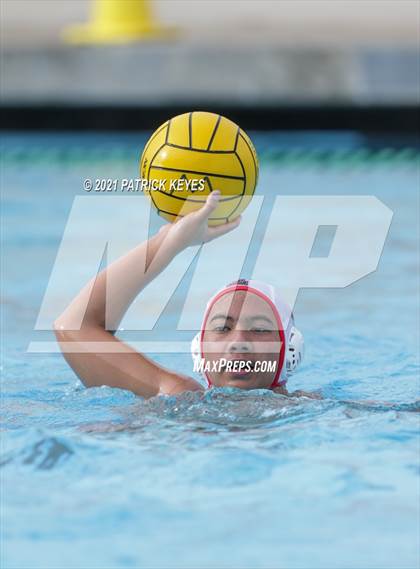 Thumbnail 1 in Tustin @ Woodbridge photogallery.