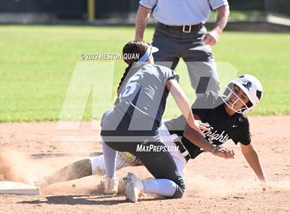 Thumbnail 1 in Villa Park @ Foothill photogallery.