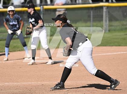 Thumbnail 1 in Villa Park @ Foothill photogallery.