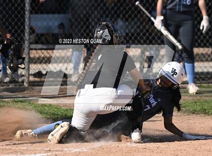 Thumbnail 3 in Villa Park @ Foothill photogallery.