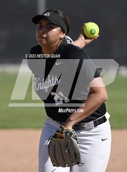 Thumbnail 2 in Villa Park @ Foothill photogallery.