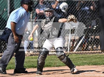 Thumbnail 1 in Villa Park @ Foothill photogallery.