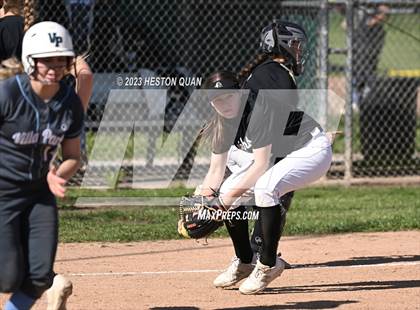 Thumbnail 1 in Villa Park @ Foothill photogallery.