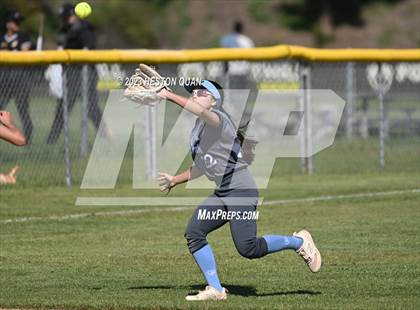 Thumbnail 1 in Villa Park @ Foothill photogallery.