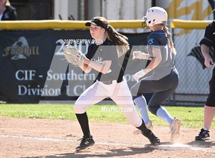 Thumbnail 1 in Villa Park @ Foothill photogallery.