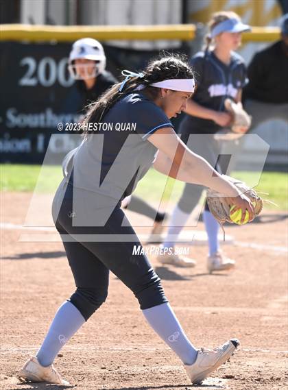 Thumbnail 2 in Villa Park @ Foothill photogallery.