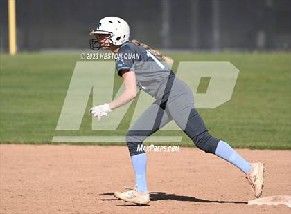 Thumbnail 3 in Villa Park @ Foothill photogallery.