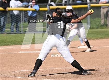 Thumbnail 1 in Villa Park @ Foothill photogallery.