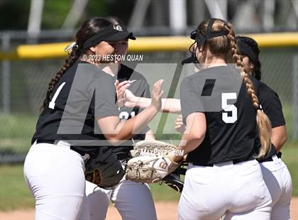 Thumbnail 3 in Villa Park @ Foothill photogallery.