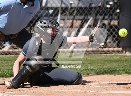 Thumbnail 1 in Villa Park @ Foothill photogallery.