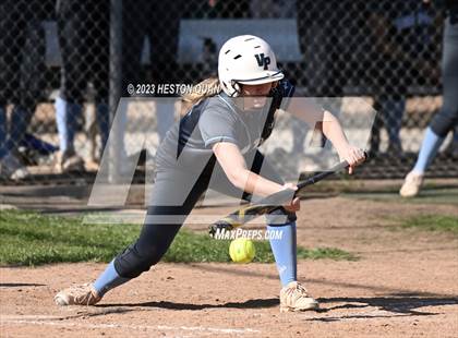 Thumbnail 1 in Villa Park @ Foothill photogallery.