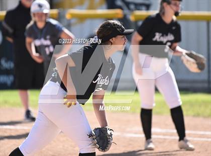 Thumbnail 3 in Villa Park @ Foothill photogallery.