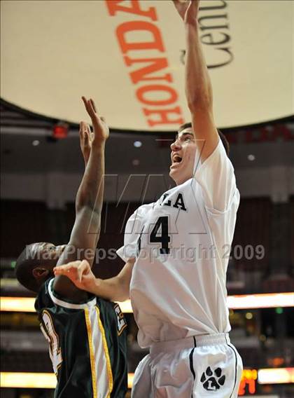 Thumbnail 1 in Eisenhower vs. Loyola (CIF SS D2-A Final)  photogallery.
