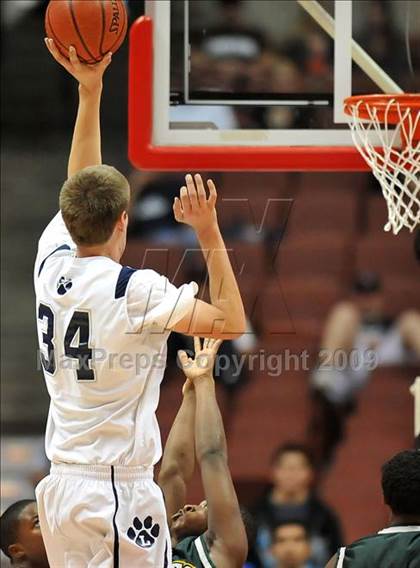 Thumbnail 1 in Eisenhower vs. Loyola (CIF SS D2-A Final)  photogallery.