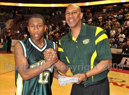 Thumbnail 3 in Eisenhower vs. Loyola (CIF SS D2-A Final)  photogallery.
