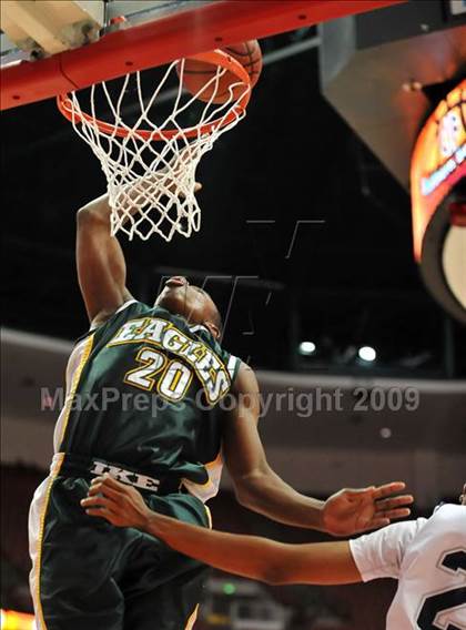 Thumbnail 2 in Eisenhower vs. Loyola (CIF SS D2-A Final)  photogallery.