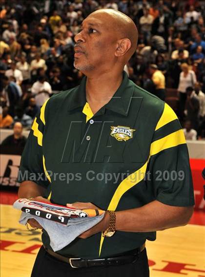 Thumbnail 2 in Eisenhower vs. Loyola (CIF SS D2-A Final)  photogallery.