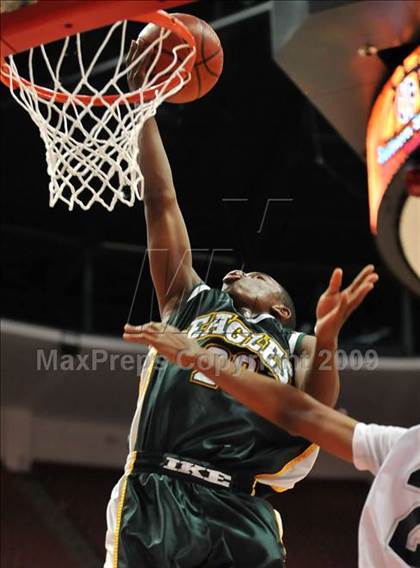 Thumbnail 1 in Eisenhower vs. Loyola (CIF SS D2-A Final)  photogallery.
