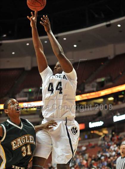 Thumbnail 3 in Eisenhower vs. Loyola (CIF SS D2-A Final)  photogallery.