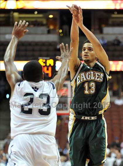 Thumbnail 2 in Eisenhower vs. Loyola (CIF SS D2-A Final)  photogallery.