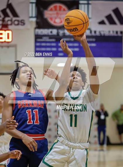 Thumbnail 1 in Berkmar vs Grayson (Hawks-Naismith Holiday Classic) photogallery.
