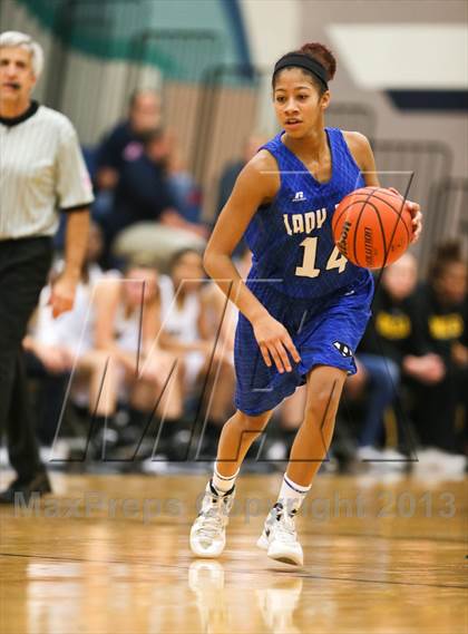 Thumbnail 2 in Palo Duro vs Mansfield (Lady Jags Tournament) photogallery.