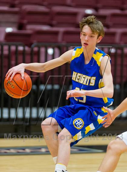 Thumbnail 3 in Alamo Heights vs. Lanier (Regional Quarterfinal) photogallery.