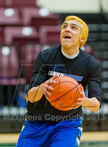 Thumbnail 2 in Alamo Heights vs. Lanier (Regional Quarterfinal) photogallery.