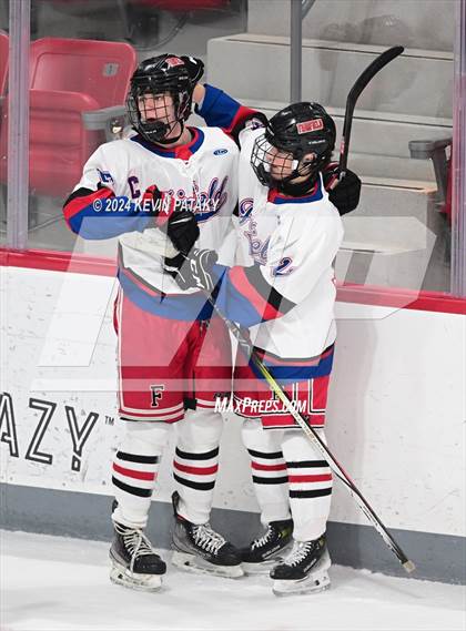 Thumbnail 2 in Darien @ Warde/Ludlowe photogallery.
