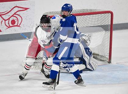 Thumbnail 3 in Darien @ Warde/Ludlowe photogallery.
