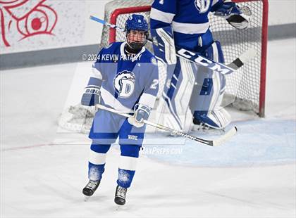 Thumbnail 1 in Darien @ Warde/Ludlowe photogallery.