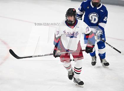 Thumbnail 2 in Darien @ Warde/Ludlowe photogallery.