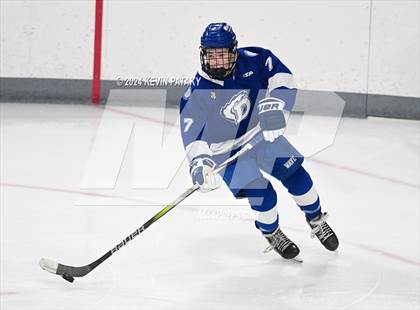 Thumbnail 3 in Darien @ Warde/Ludlowe photogallery.