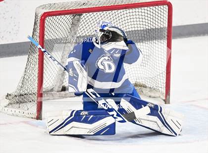 Thumbnail 3 in Darien @ Warde/Ludlowe photogallery.