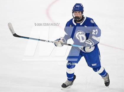 Thumbnail 3 in Darien @ Warde/Ludlowe photogallery.