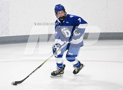 Thumbnail 3 in Darien @ Warde/Ludlowe photogallery.