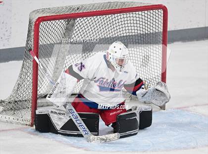 Thumbnail 1 in Darien @ Warde/Ludlowe photogallery.
