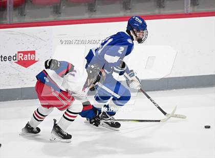 Thumbnail 3 in Darien @ Warde/Ludlowe photogallery.