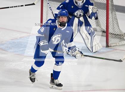 Thumbnail 3 in Darien @ Warde/Ludlowe photogallery.