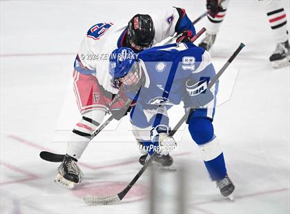 Thumbnail 3 in Darien @ Warde/Ludlowe photogallery.