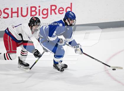 Thumbnail 2 in Darien @ Warde/Ludlowe photogallery.