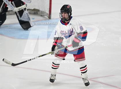 Thumbnail 3 in Darien @ Warde/Ludlowe photogallery.